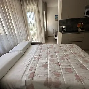  Apartment Ennio Class